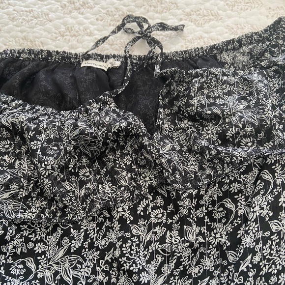 Abercrombie and Fitch Off the Shoulder Body Suit - Picture 10 of 16